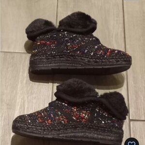 Toni Pons Origins Wool Fur slippers.